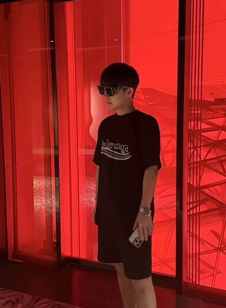 Balenciaga Balenciaga Black hand-painted graffiti wave Coca-Cola shor Size US XS / EU 42 / 0 - 4 Thumbnail