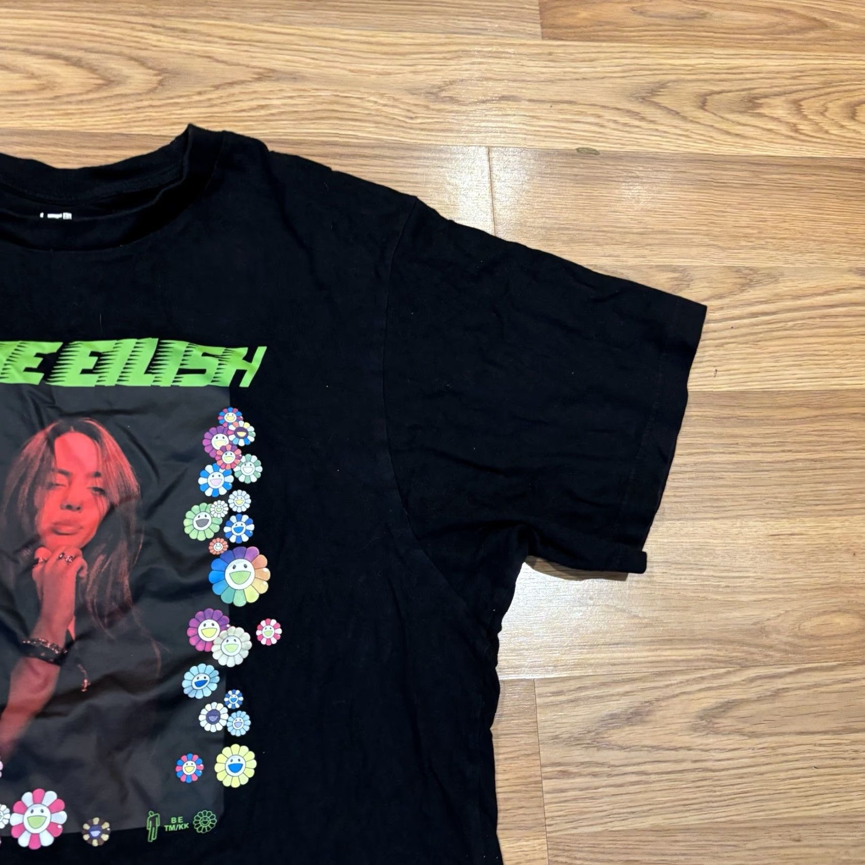 Uniqlo Billie Eilish Takashi Murakami T-Shirt Graphic Tee Y2K Floral Men’s Large Uniqlo Crew Neck Short Sleeve Multicolor Cotton Blend Graphic Print Mens Tee Size US L / EU 52-54 / 3 - 5 Thumbnail