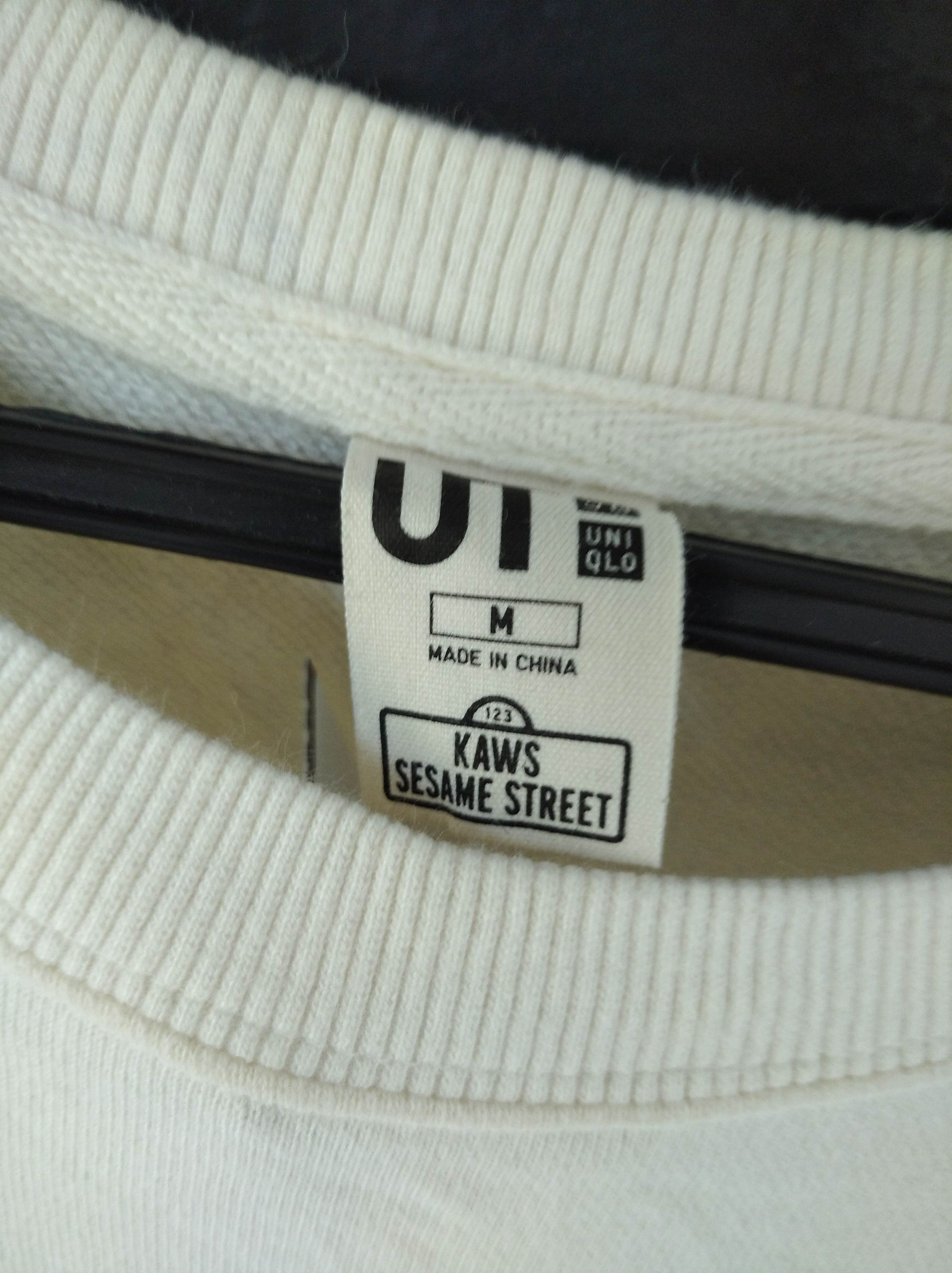 Kaws X Sesame Street Colour Uniqlo SWEATSHIRT