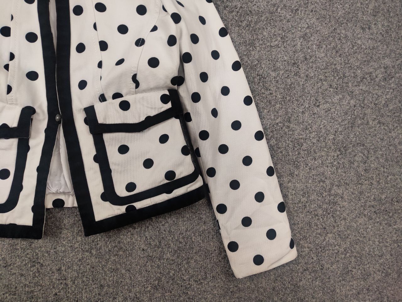 Valentino Valentino Roman Vintage Blazer jacket white black polka dots Size M / US 6-8 / IT 42-44 - 10 Thumbnail