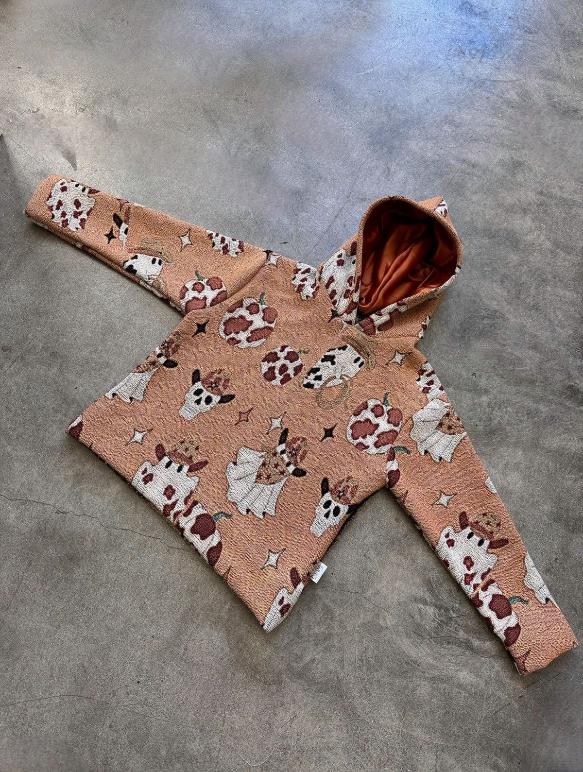 Handmade Western Ghost Tapestry Hoodie Size US M / EU 48-50 / 2 - 1 Thumbnail
