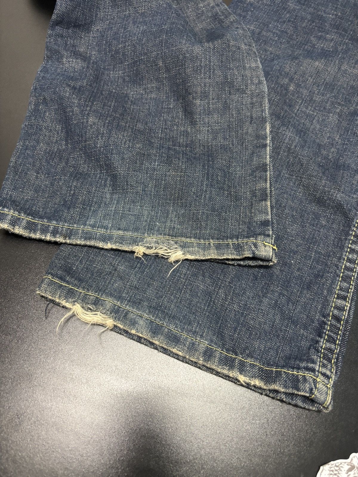 Japanese Brand Y2K Red Pepper Wide Flare Denim Jeans Size 30" / US 8 / IT 44 - 7 Thumbnail