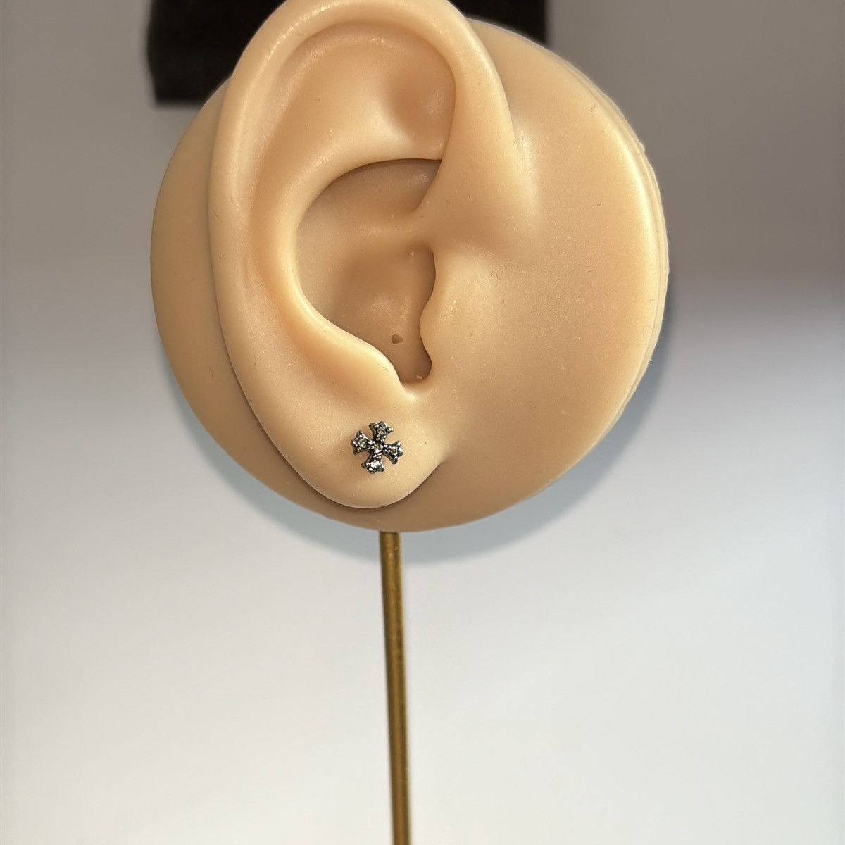 Other Screw Back 5mm Small Cross Stud Earrings for Men Women Size ONE SIZE - 7 Thumbnail