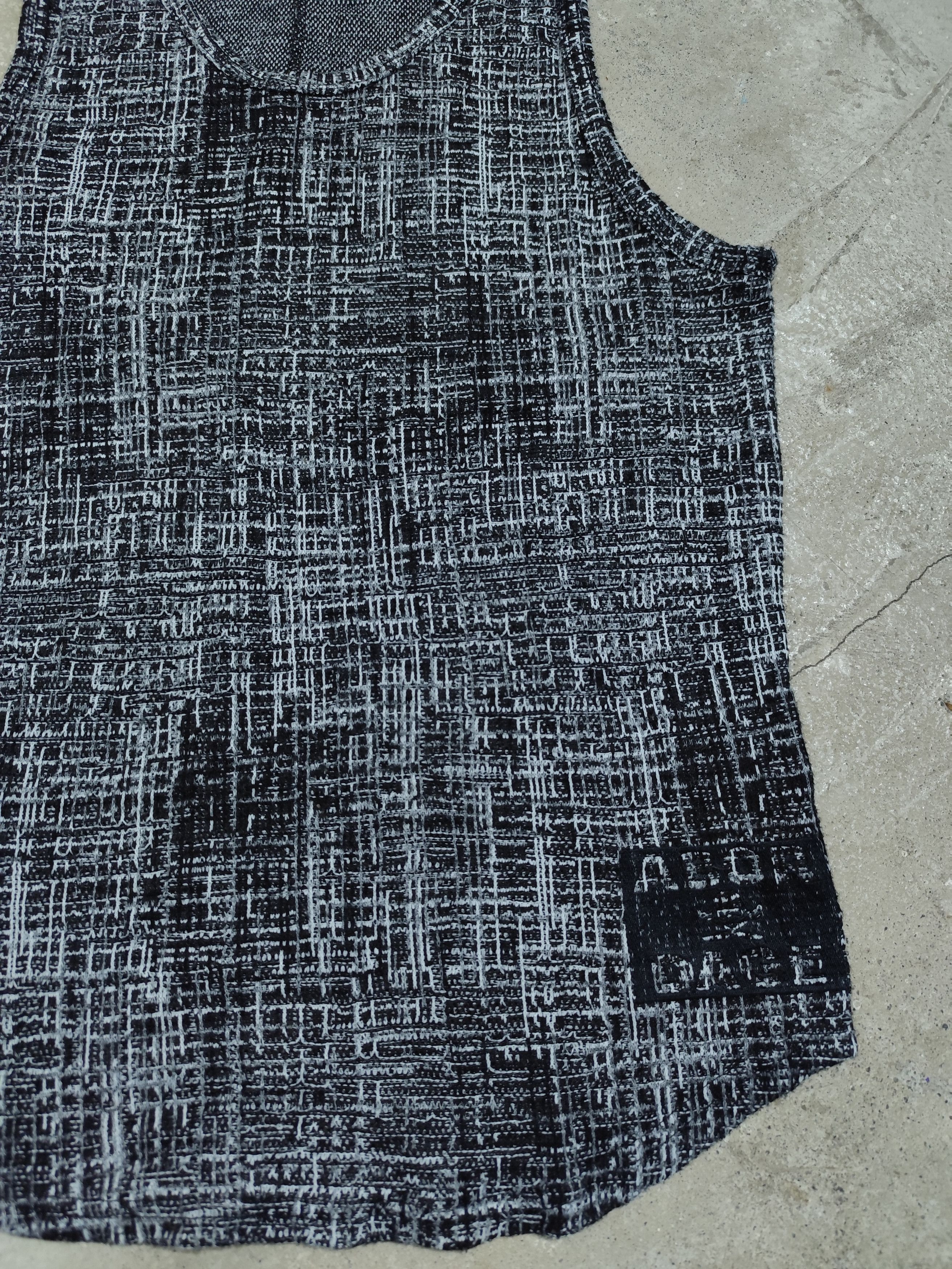 20471120 Ifsixwasnine style abordage gothic style tanktop Size US M / EU 48-50 / 2 - 3 Thumbnail