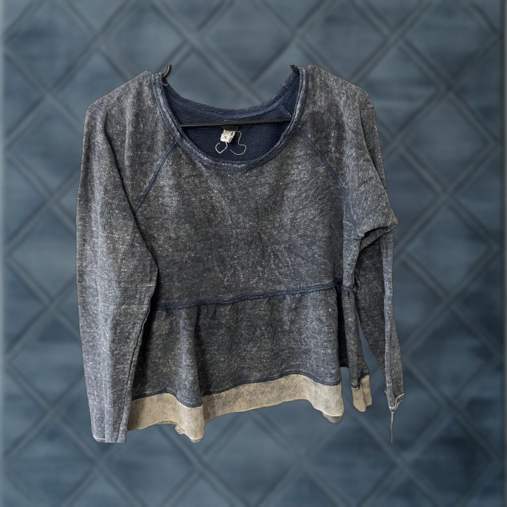 Vintage We The Free Waffle Knit Sweater Women's XS Gray Blue Long Sleeve Swing Blouse Size XS / US 0-2 / IT 36-38 - 1 Thumbnail