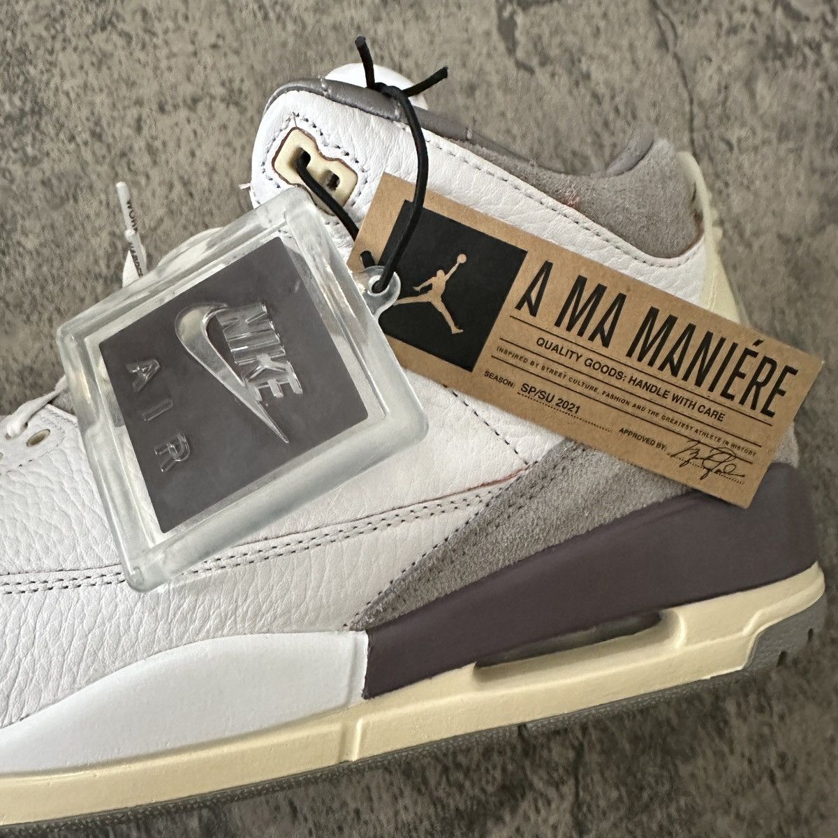 A Ma Maniere × Nike A Ma Maniere x Jordan 3 Retro Size US 10 / EU 43 - 4 Thumbnail