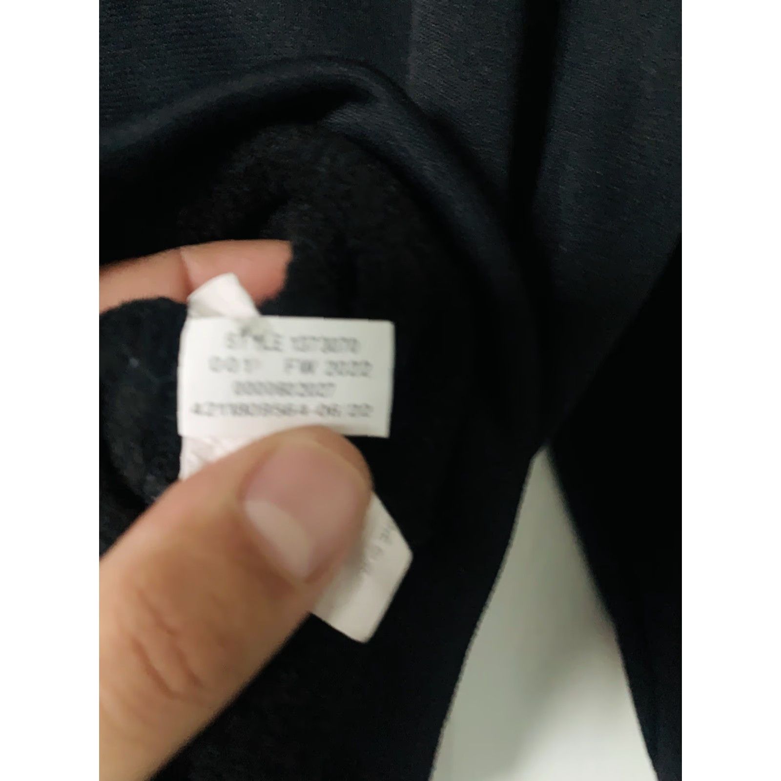 Under Armour Under Armour Women's Fleece Pullover Hoodie Black 1373070-001 Size M Pullover Hooded Lightweight Moisture Wicking Regular Fit Activewear Casual Women Size M / US 6-8 / IT 42-44 - 4 Thumbnail