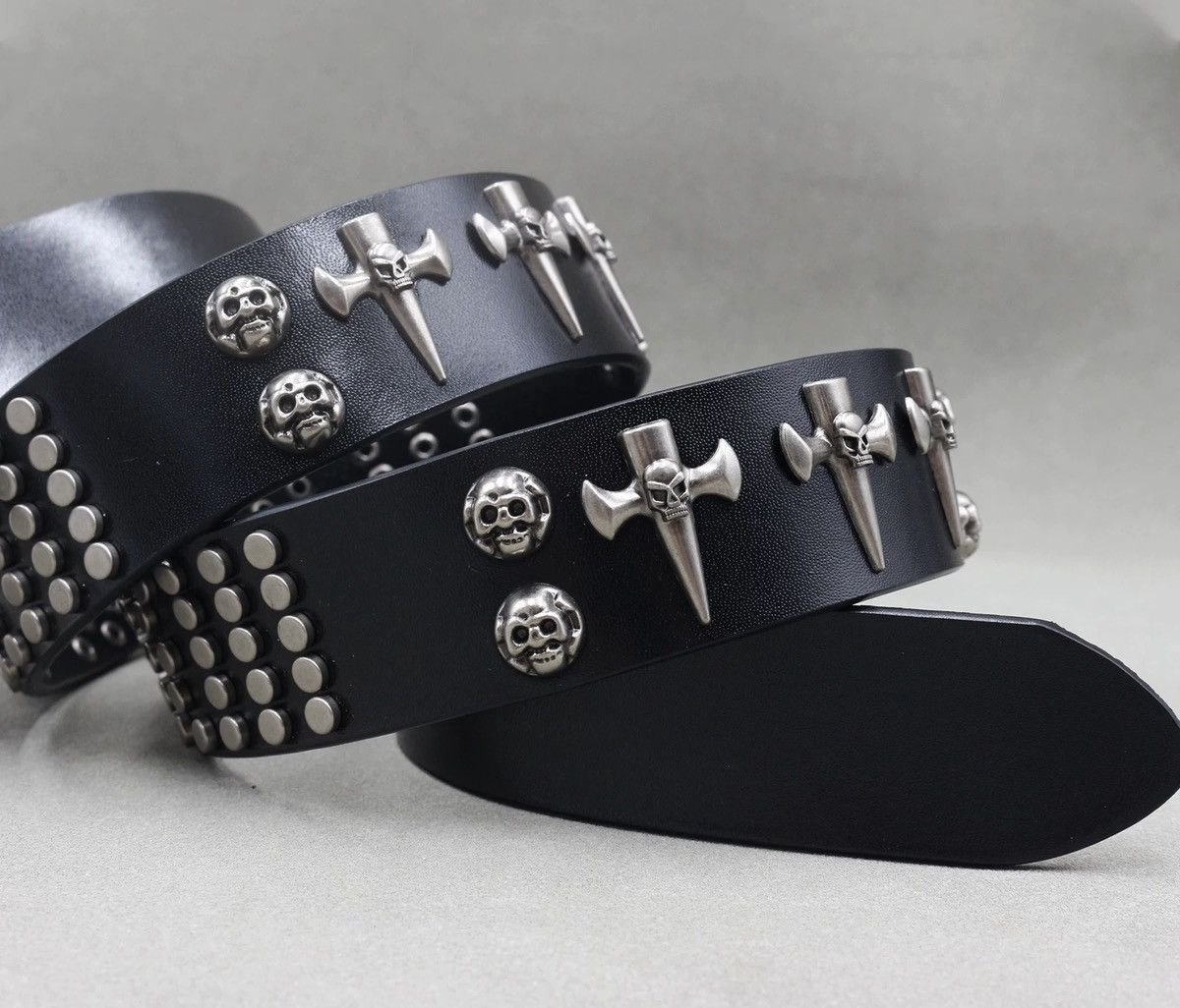 Japanese Brand × Vintage Retro punk skull cross studded rivet leather rock belt Size ONE SIZE - 4 Thumbnail
