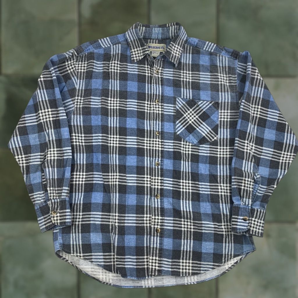 Vintage Vintage Wilderness Button Down Flannel Shirt Adult Large Blue Plaid 90s Outdoors Size US L / EU 52-54 / 3 - 1 Thumbnail