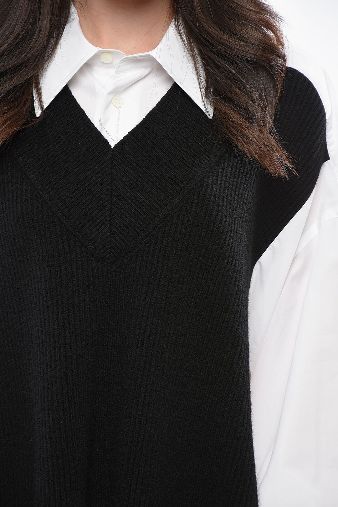 Maison Margiela og1mm1125 Two-Tone Double Fabric Oversized Shirt White/Black Size XS / US 0-2 / IT 36-38 - 3 Thumbnail