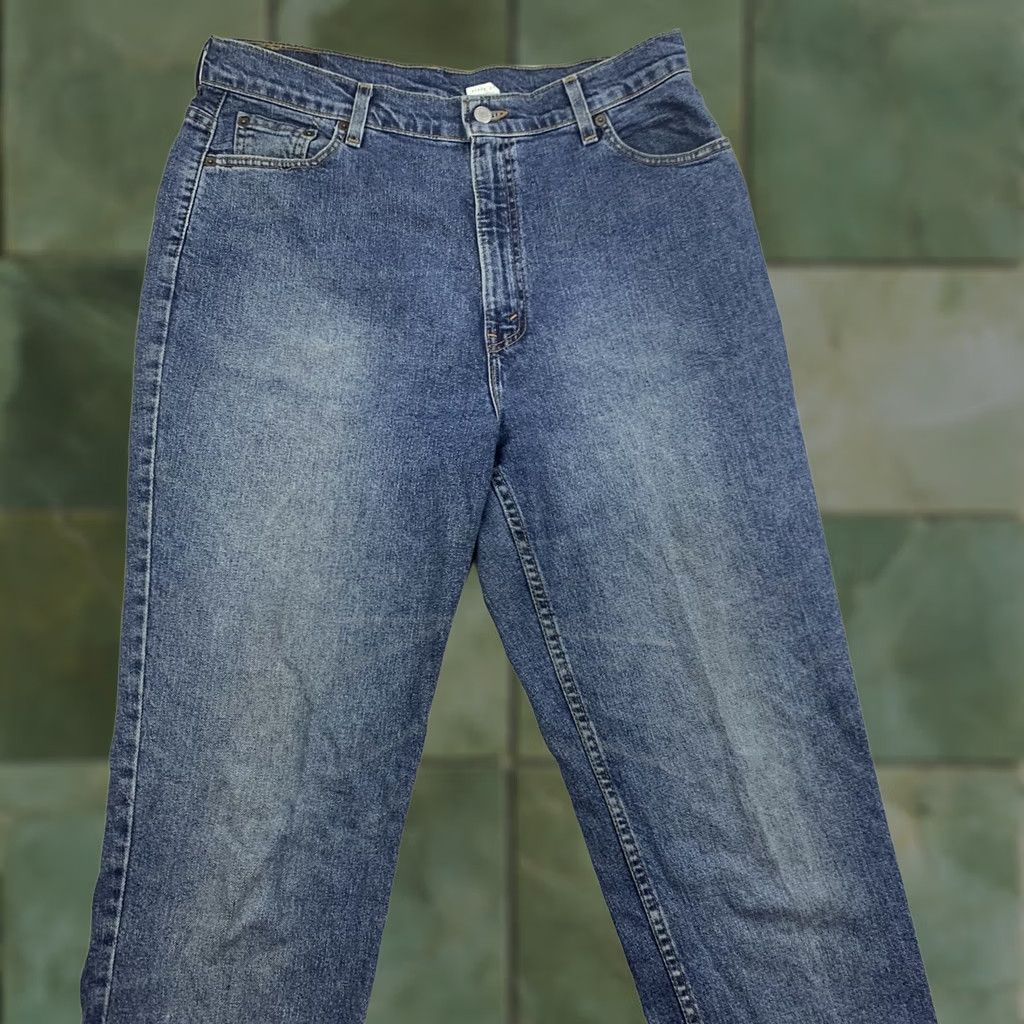Levi's VINTAGE Levis 512 Jeans Womens 16 Blue Slim Fit Tapered Leg Y2K High Rise Size 38" / US 16 / IT 52 - 1 Thumbnail
