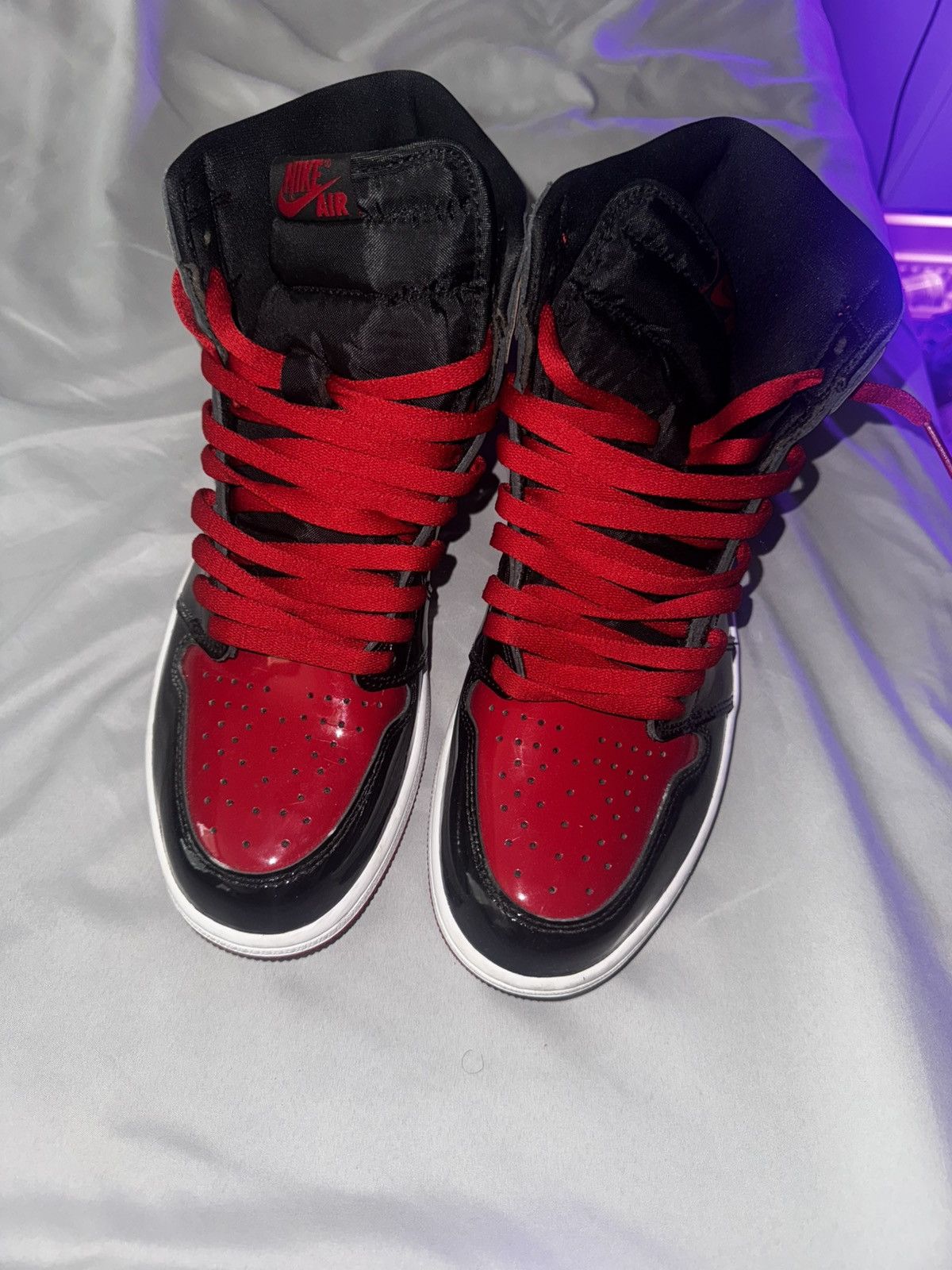 Jordan Brand Jordan 1 Patent Bred Size US 11 / EU 44 - 2 Thumbnail