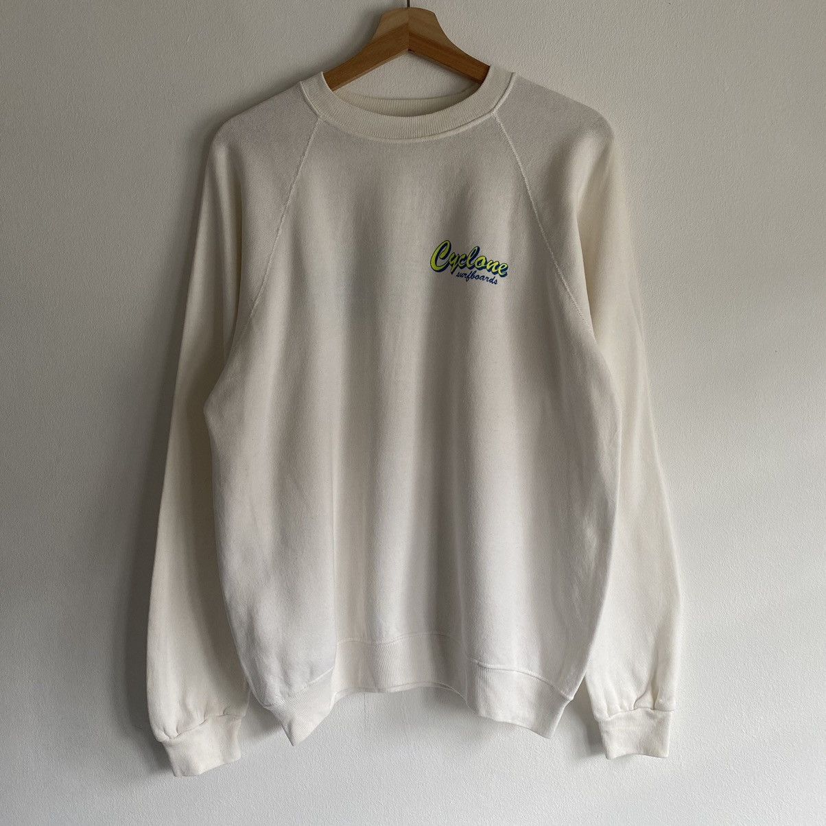 Vintage Vintage Cyclone Surfboards Sweatshirt Size US L / EU 52-54 / 3 - 1 Thumbnail