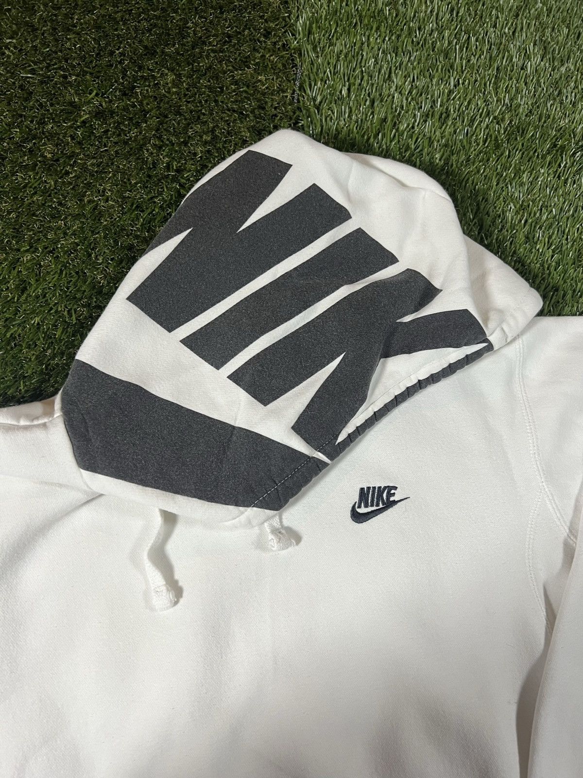 Nike × Vintage Vintage Y2K Essential Grey Tag Nike Sweatshirt Hoodie Size US M / EU 48-50 / 2 - 3 Thumbnail