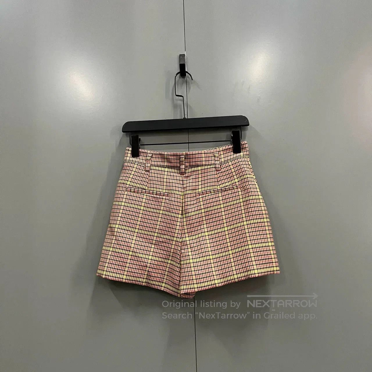 Valentino Valentino Plaid Shorts. Size 37" - 2 Thumbnail