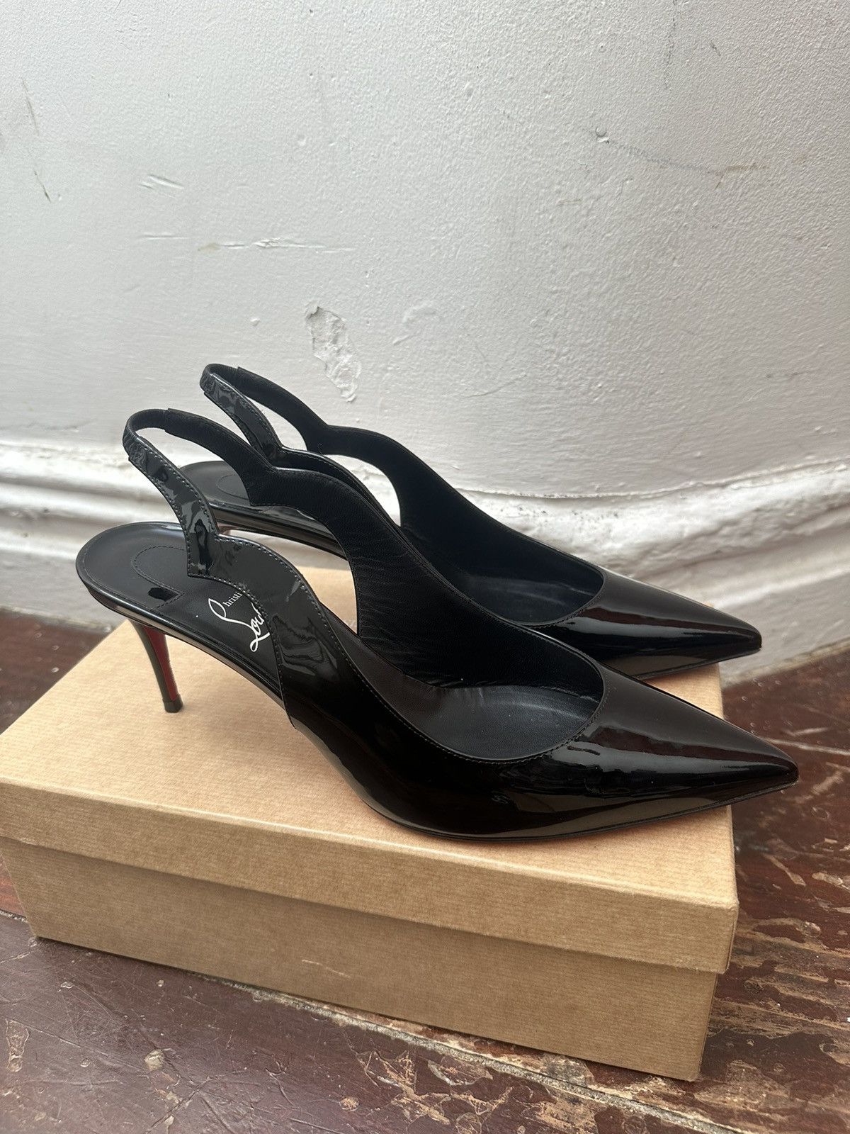 Christian Louboutin Hot chick sling patent leather 70mm Louboutin kitten heels Size US 9 / IT 39 - 2 Thumbnail