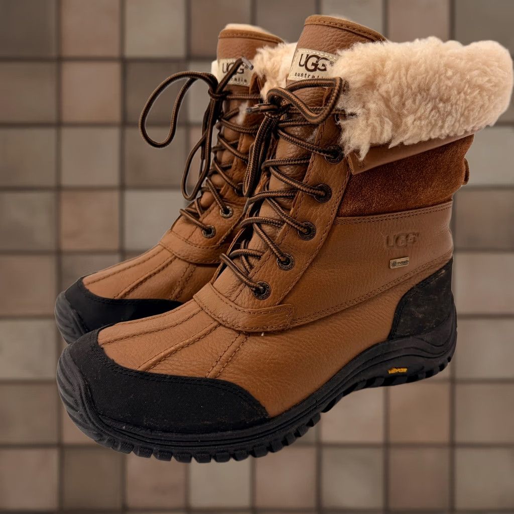 Ugg Ugg Australia Mens Size 10 Waterproof Sheepskin Lined  display picture 1