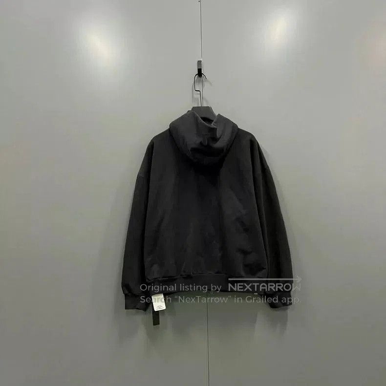 Balenciaga Balenciaga Embroidered Logo Zip Hoodie. Size US L / EU 52-54 / 3 - 2 Thumbnail