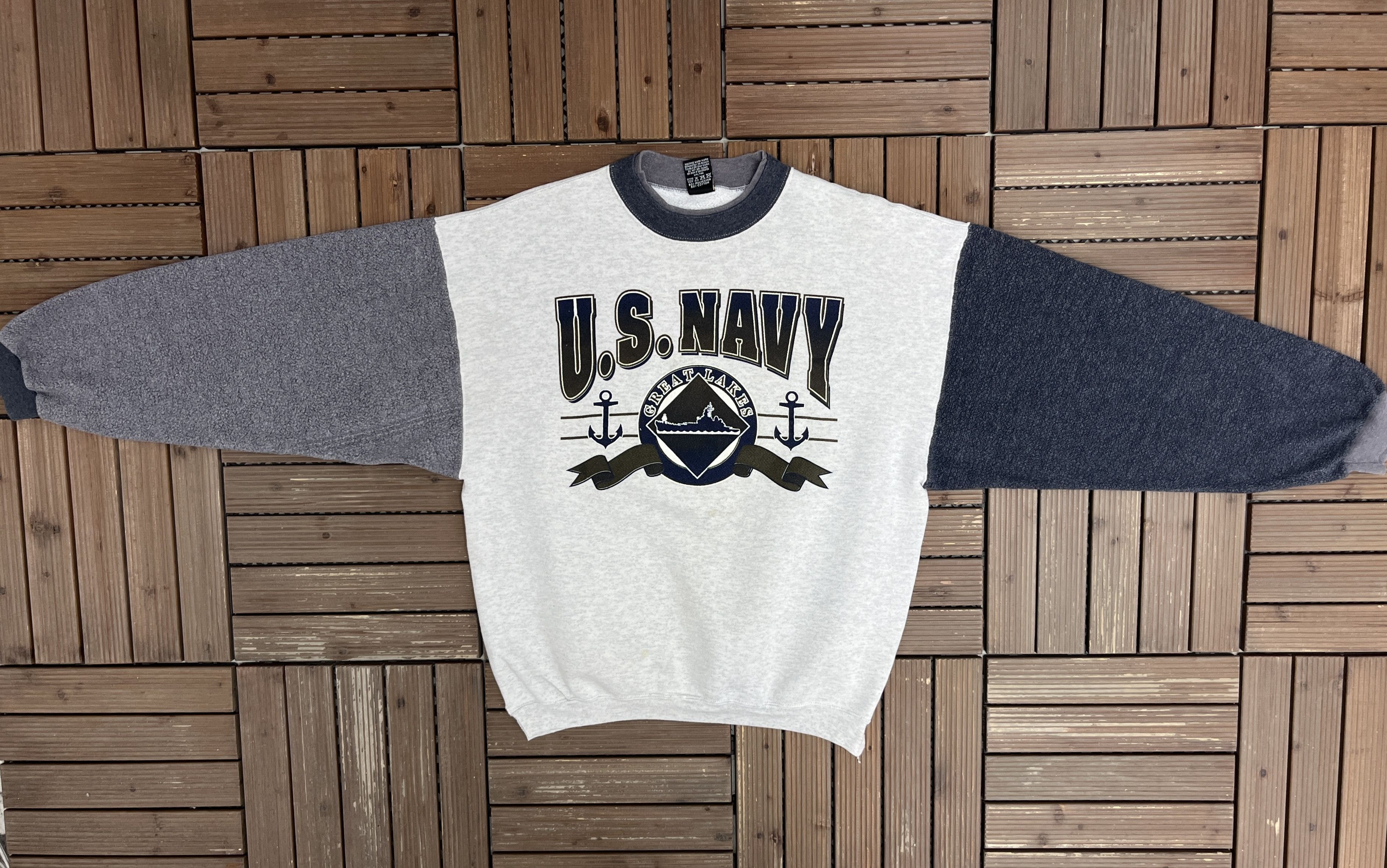 Vintage U.S. Navy Great Lakes Vintage Crewneck Sweater Size US L / EU 52-54 / 3 - 5 Thumbnail