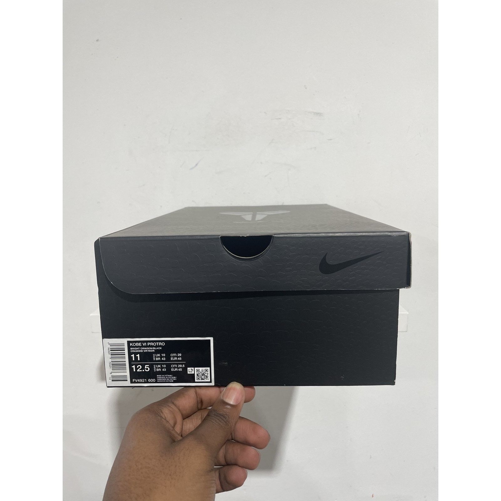 Nike NIKE KOBE 6 PROTRO REVERSE GRINCH SIZE 11 PREOWNED Size US 11 / EU 44 - 9 Thumbnail
