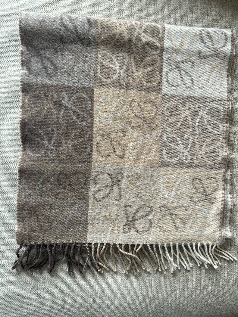 Loewe LOEWE Checkered milk tea wool scarf Size ONE SIZE - 1 Thumbnail