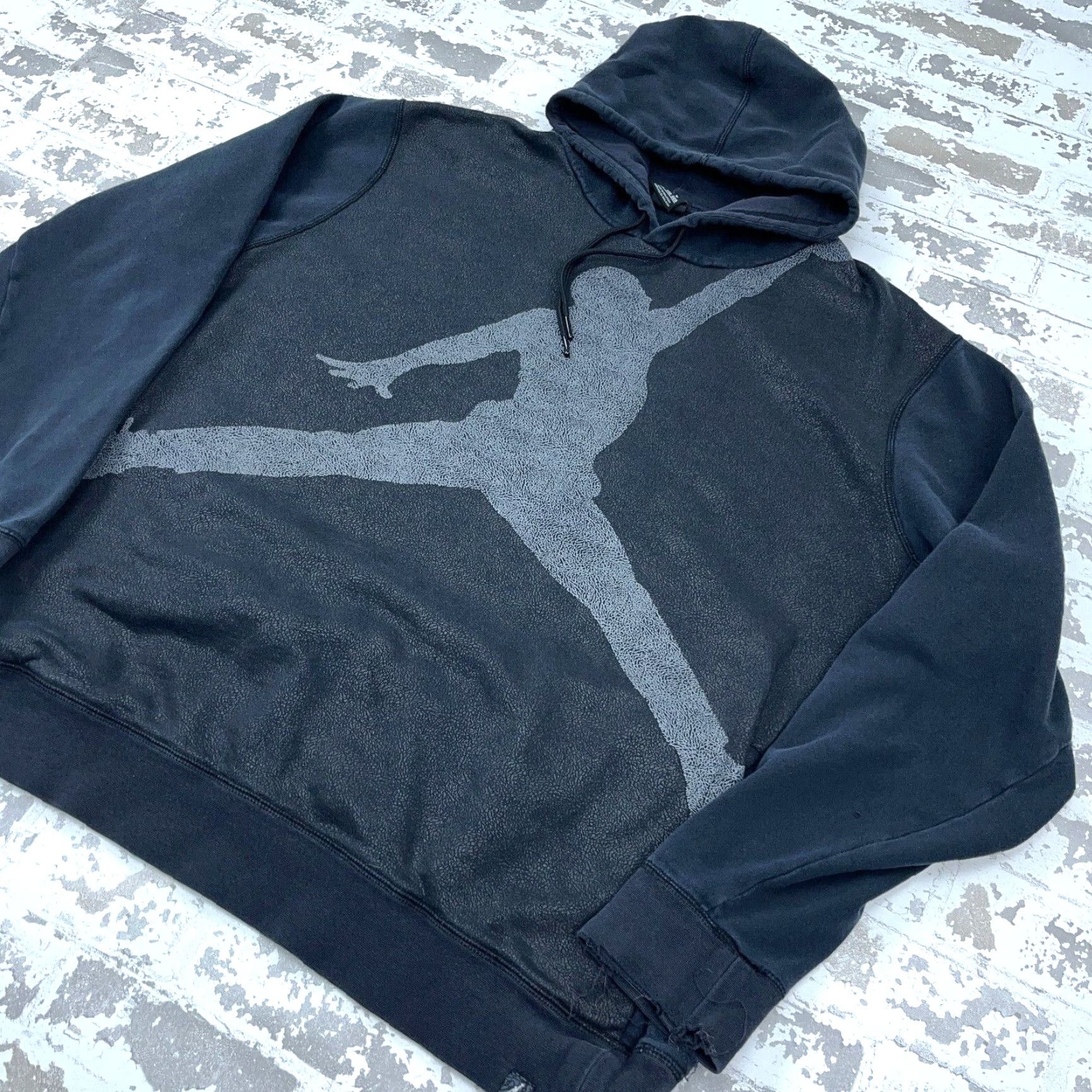 Jordan Brand Jordan Hoodie Men XXL Black Sweatshirt Jump Man AOP All Over Faded Retro Size US XXL / EU 58 / 5 - 2 Thumbnail