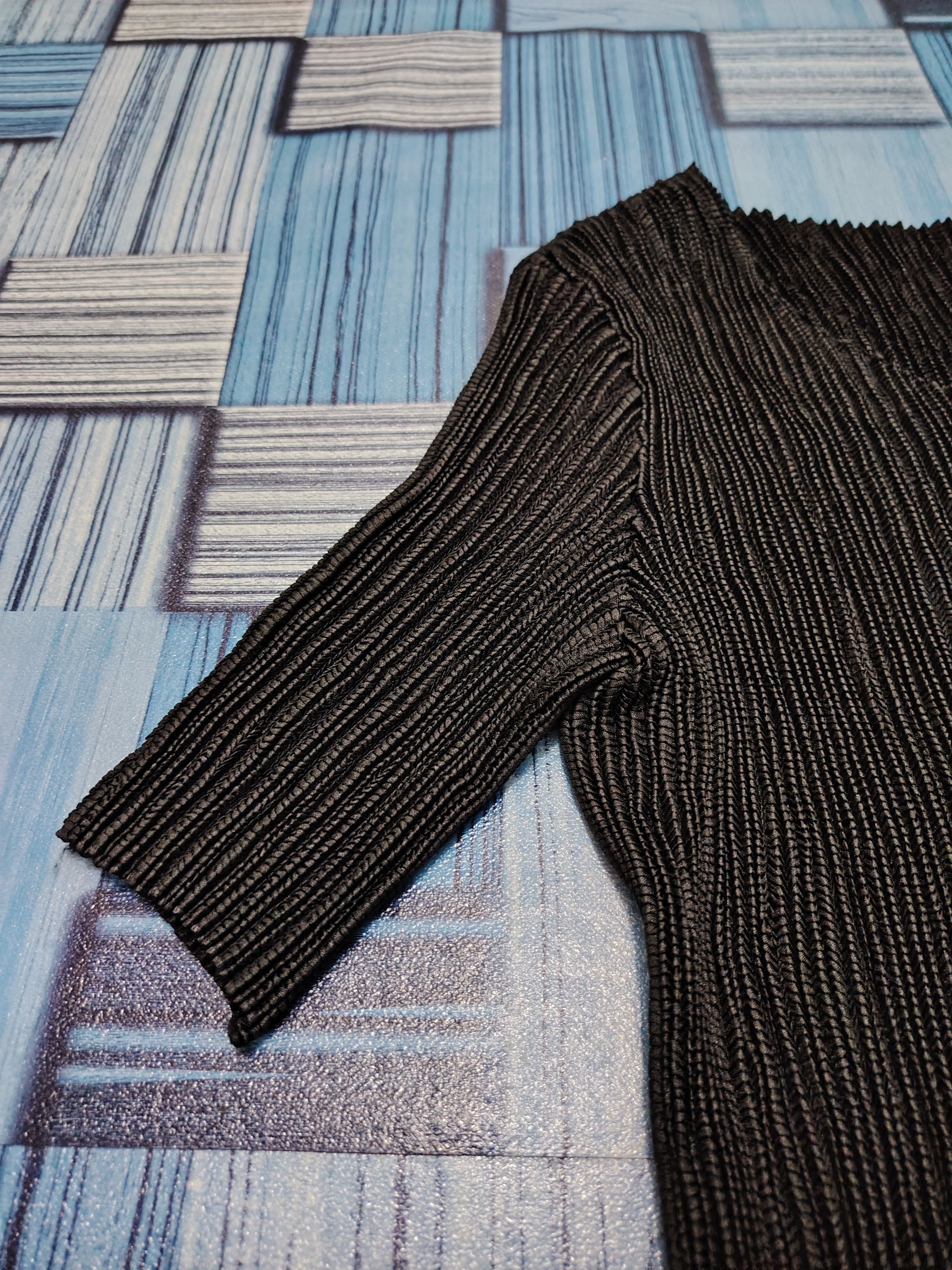 Issey Miyake × Japanese Brand × Pleats Please Issey Miyake Japanese SPECCHIO Pleats Please design issey miyake top Size XS / US 0-2 / IT 36-38 - 4 Thumbnail