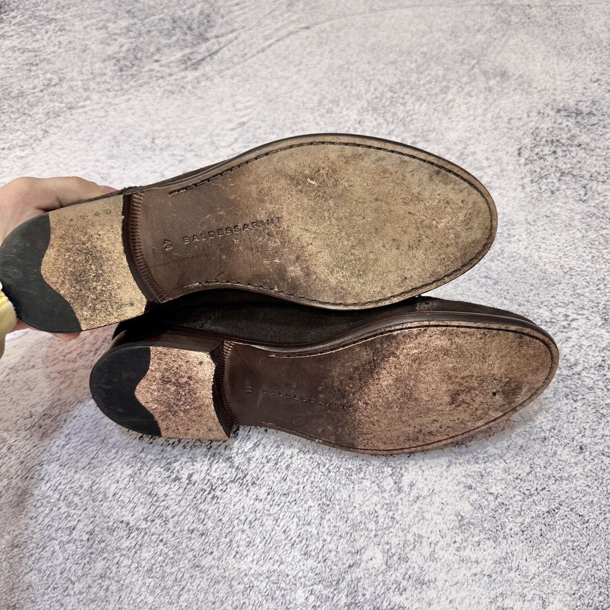 Baldessarini Baldessarini Welted Double Monk Straps Brown Suede UK10 Size US 11 / EU 44 - 9 Thumbnail