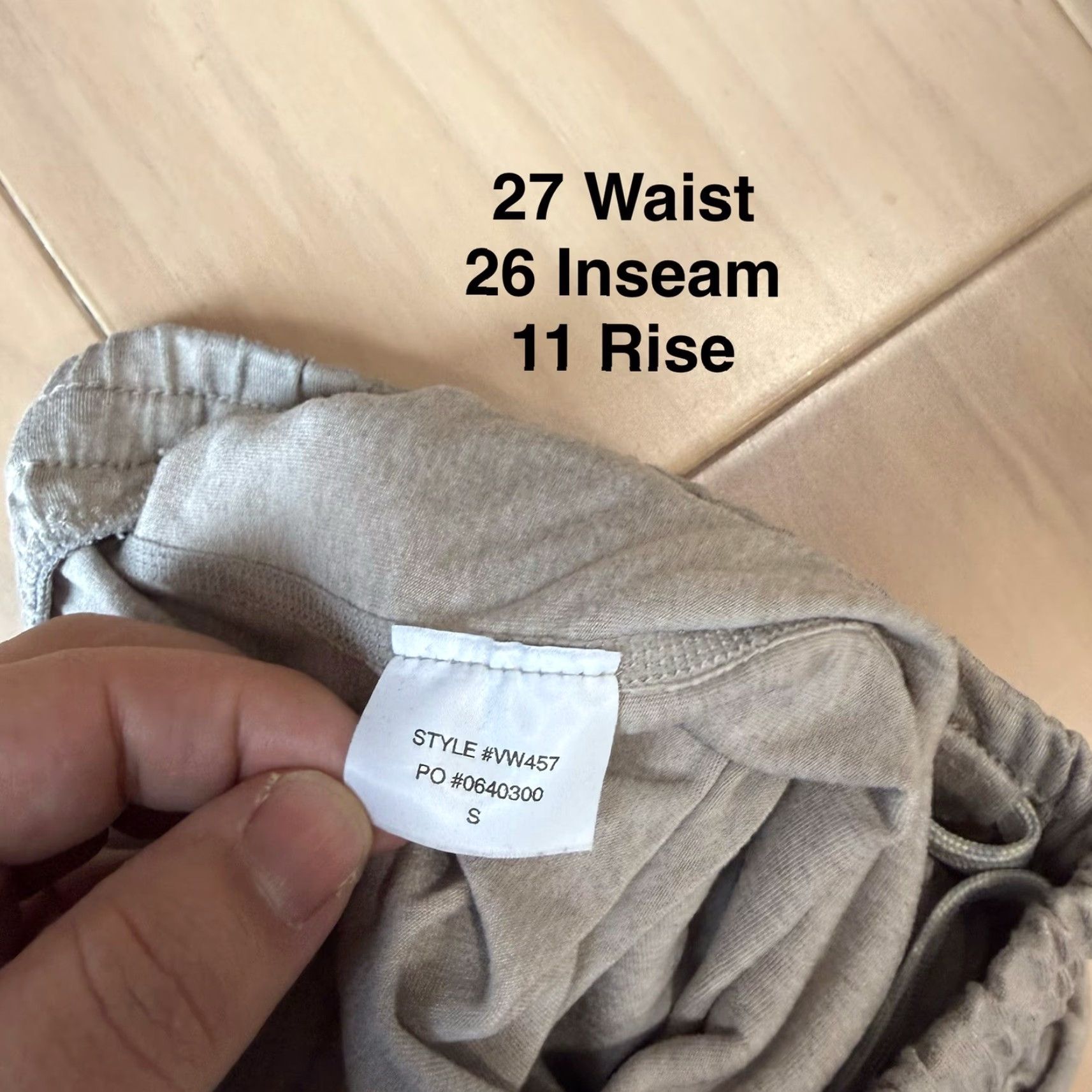 Vuori Vuori Boyfriend Jogger Women's S Beige Comfy Sweatpants Loungewear Yoga Pants Regular Size 28" / US 6 / IT 42 - 6 Thumbnail