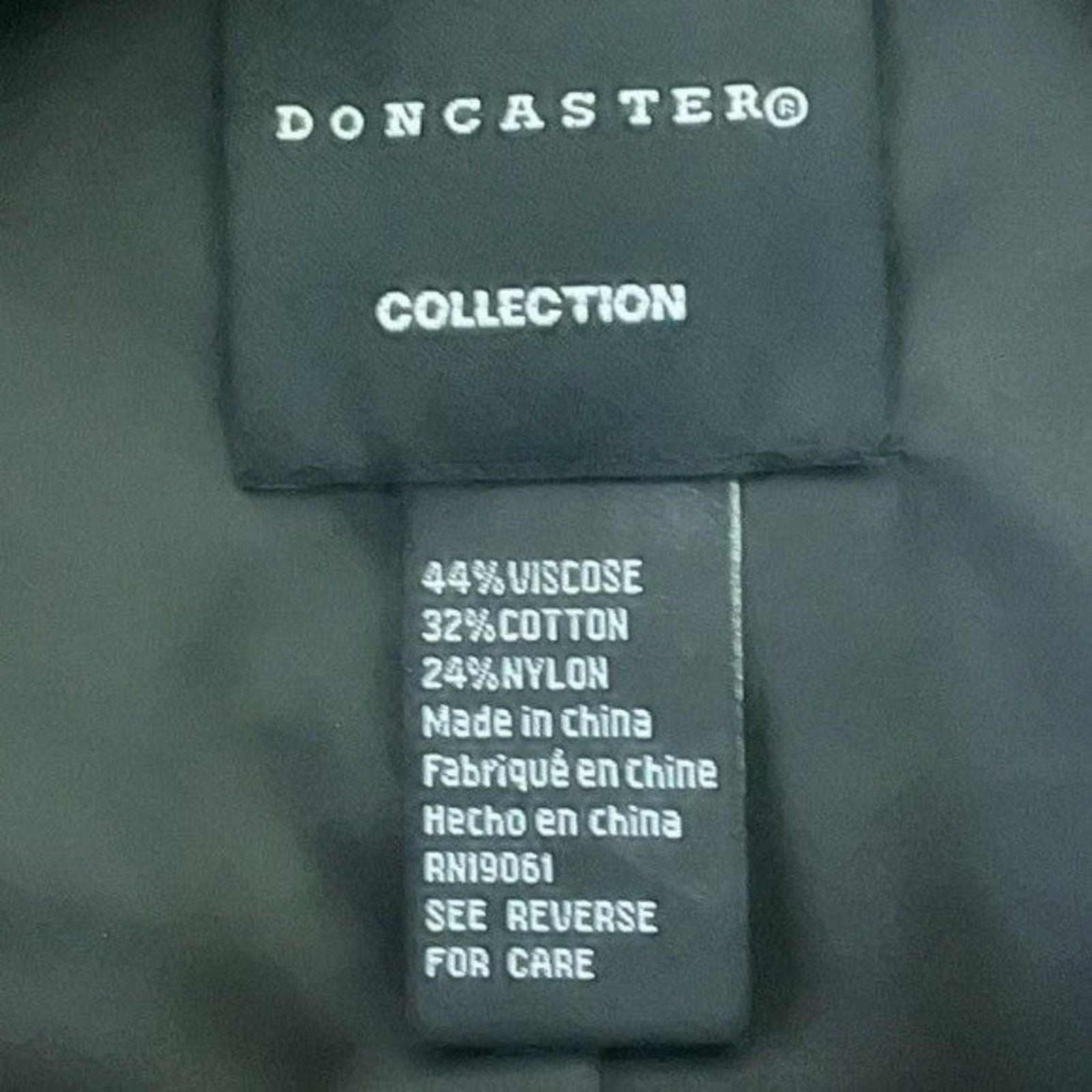 Other Doncaster Collection · Size 4 Shimmer Textured Belted Jacket Size S / US 4 / IT 40 - 10 Thumbnail