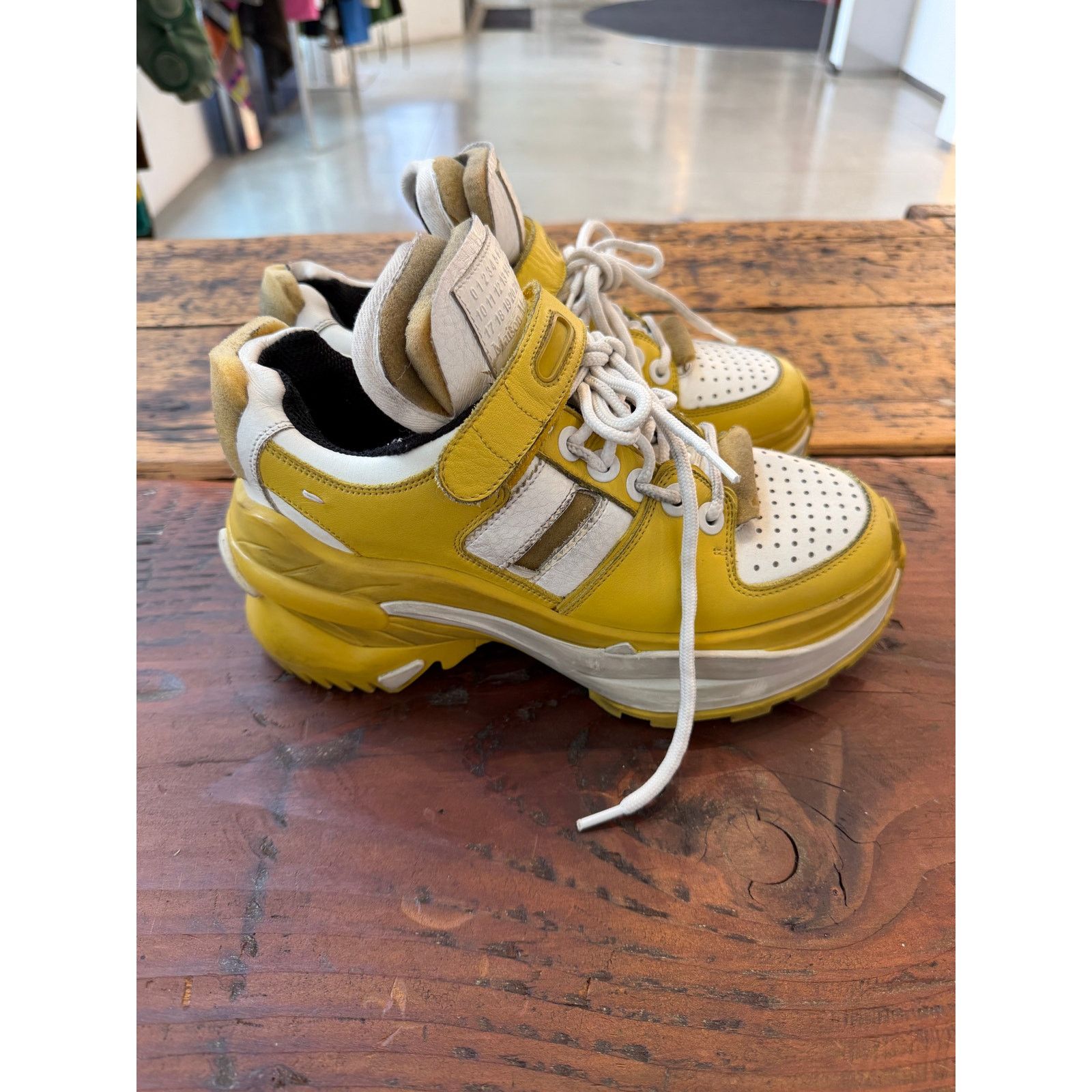 Maison Margiela Maison Margiela Low Top Retro Fit Distressed Sneakers Size US 7 / IT 37 - 1 Thumbnail