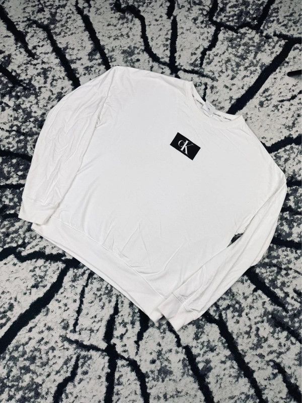 Calvin Klein Calvin Klein center logo crewneck sweatshirt white black M Size US M / EU 48-50 / 2 - 2 Thumbnail