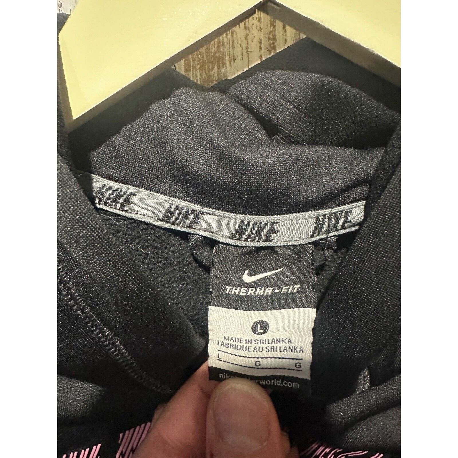 Nike Nike Mens Hoodie Lg United We Fight- Hooded Sweatshirt Black Size US L / EU 52-54 / 3 - 7 Thumbnail
