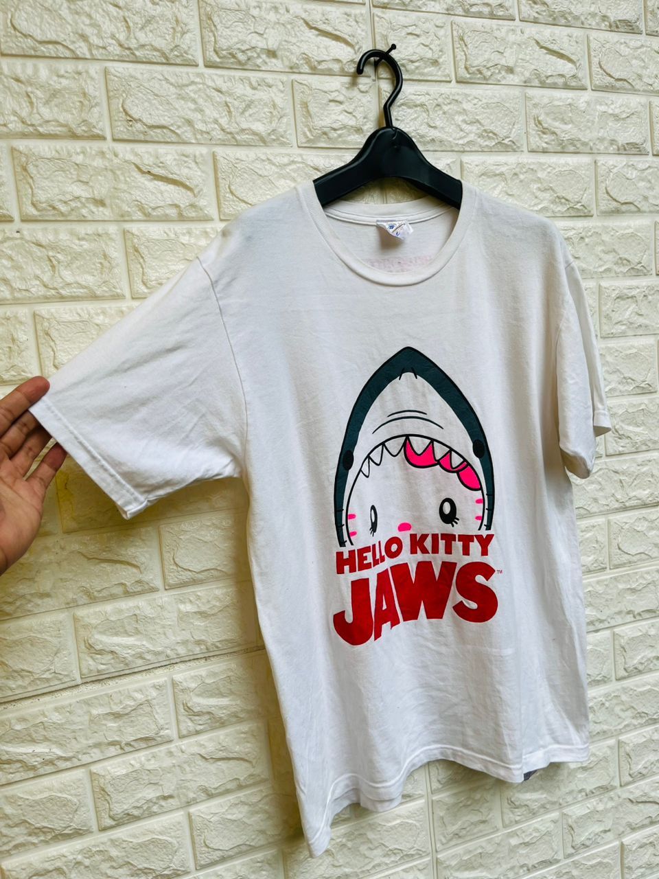 Japanese Brand × Vintage Vintage Jaws X Hello Kitty Colabration Designed Style Size US M / EU 48-50 / 2 - 3 Thumbnail