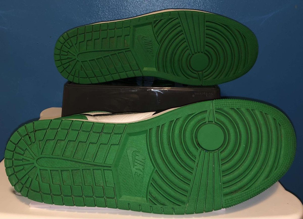 Jordan Brand Nike Air Jordan 1 Retro OG High ‘Lucky Green’ - Size UK 10 Size US 10.5 / EU 43-44 - 6 Thumbnail