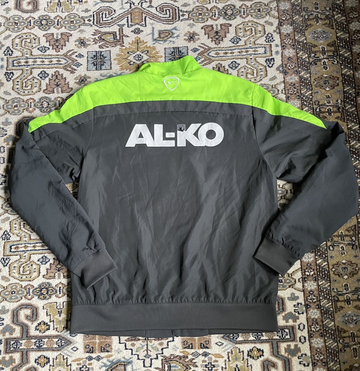 Nike × Vintage Vintage Nike Stadium Jacket FC Augsburg Size US M / EU 48-50 / 2 - 3 Thumbnail