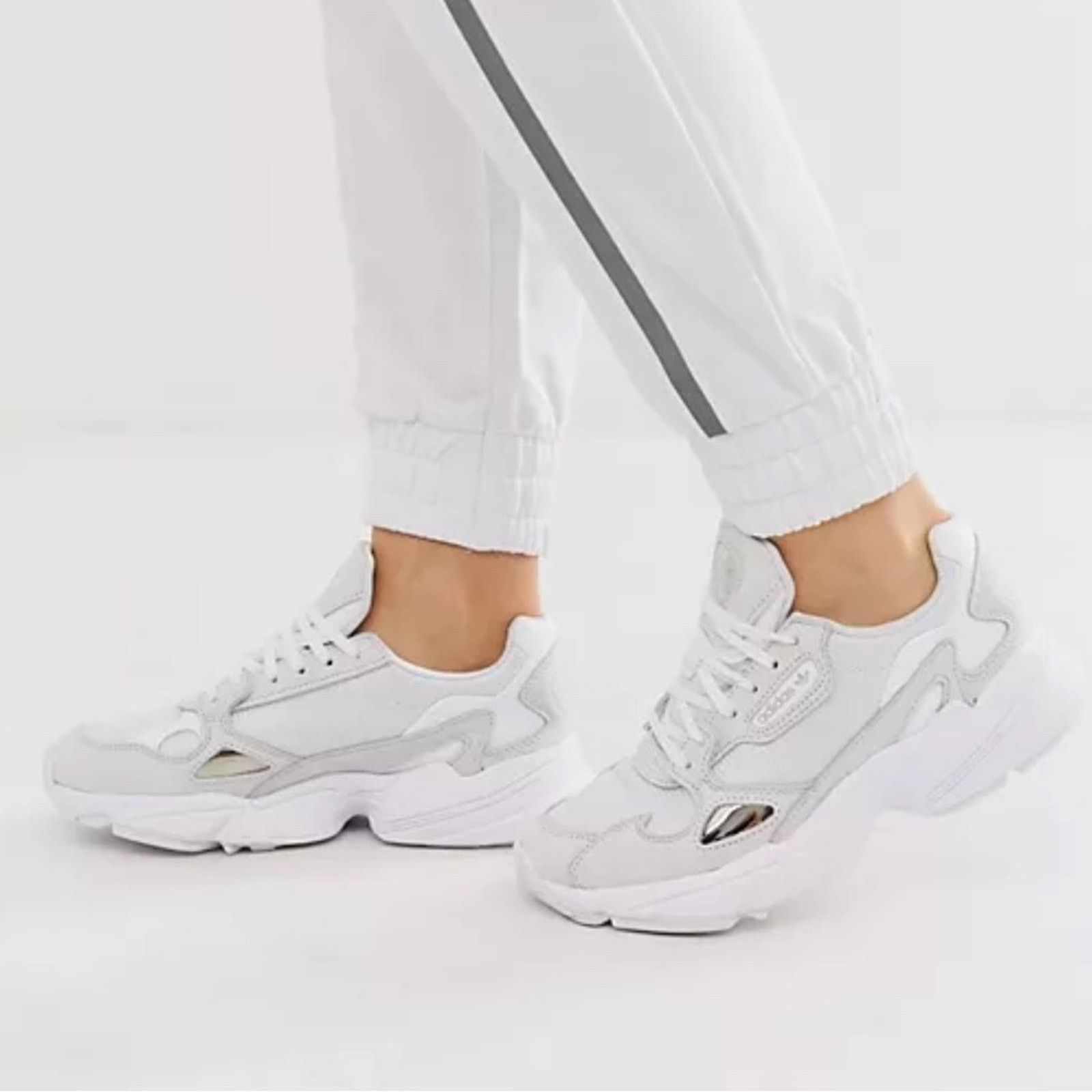Adidas Adidas Falcon Chunky Trainer Sneakers White Size 7 Size US 7 / IT 37 - 1 Thumbnail