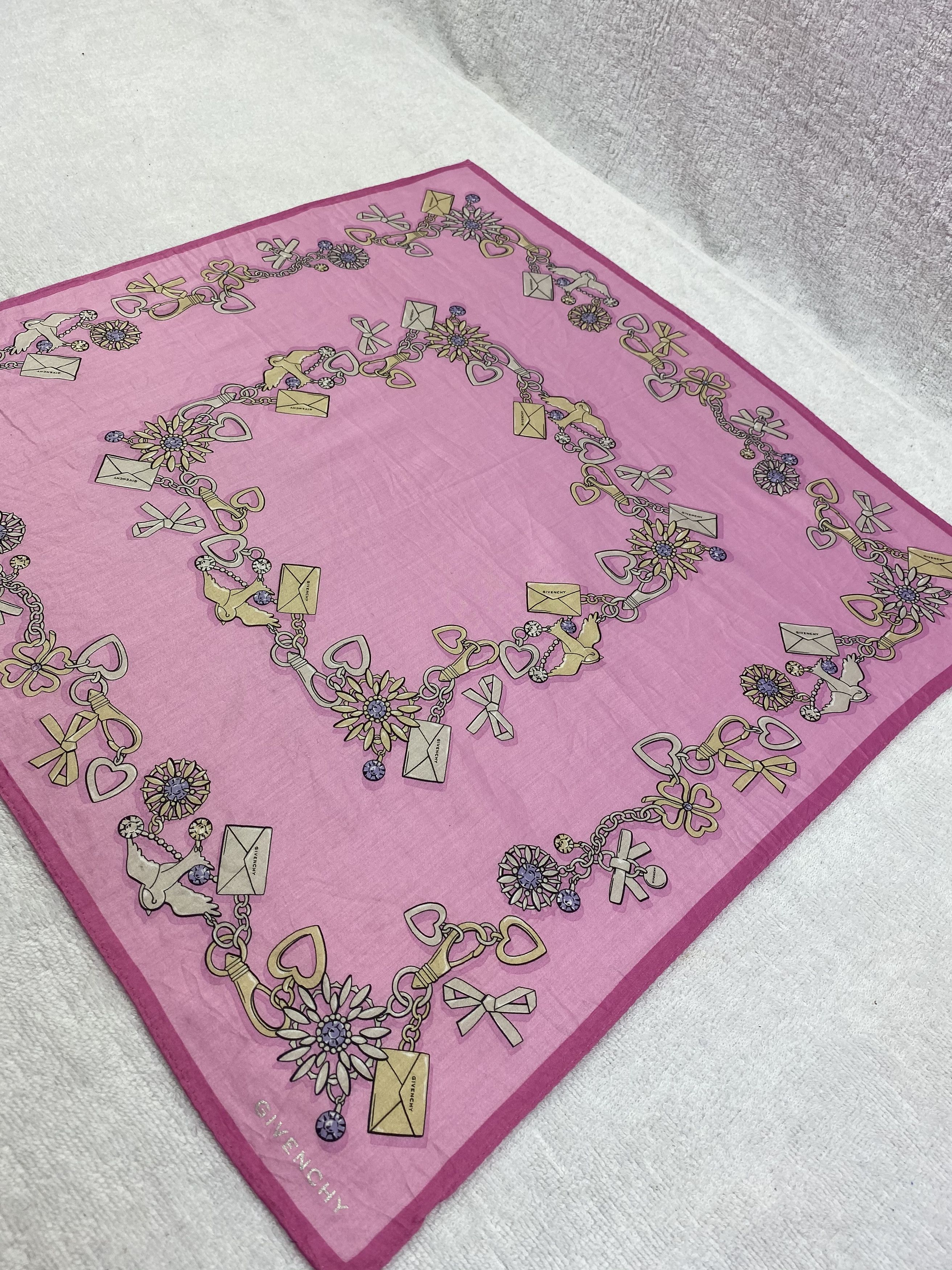 Vintage Givenchy Handkerchief / Bandana / Neckerchief Size ONE SIZE - 4 Thumbnail
