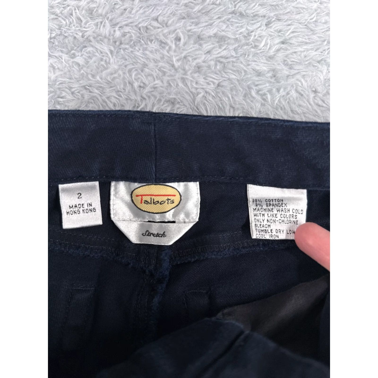 Talbots Talbots Jeans Womens 2 Blue Denim Straight Leg Dark Wash Mid Rise 24x27 5-Pocket Logo Embroidered Button Cotton Stretch Regular Size 26" / US 2 / IT 38 - 6 Thumbnail