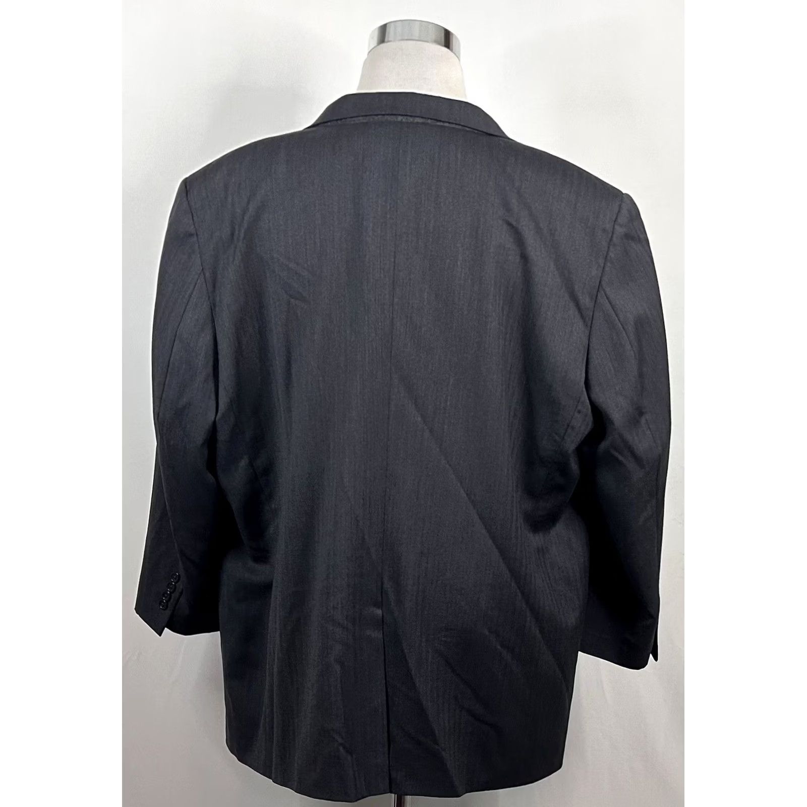 Jos. A. Bank Jos A Bank 48R Portly Wool Gray Herringbone Two-Button Vented Sport Coat Jacket / Coat Mens Regular Size 48 Size US XS / EU 42 / 0 - 6 Thumbnail