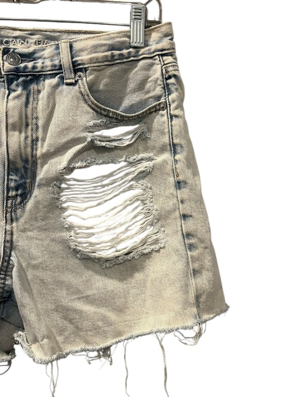 American Eagle Outfitters American Eagle Mom Shorts Size 8 Medium Wash Blue Distressed Size 30" / US 8 / IT 44 - 3 Thumbnail