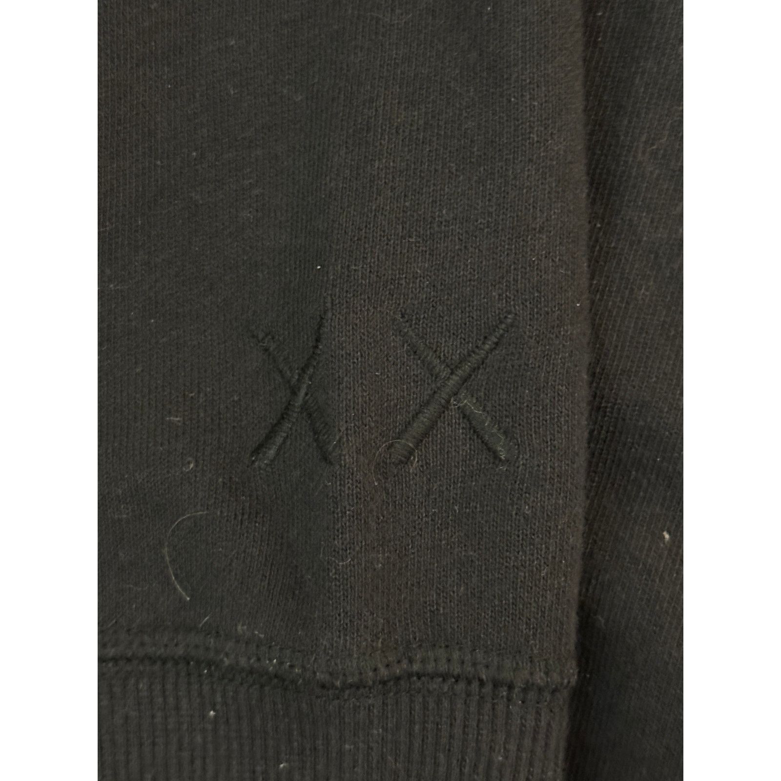 Kaws Uniqlo UT x KAWS Sesame Street XX Sweatshirt Black - Size L Size US M / EU 48-50 / 2 - 4 Thumbnail