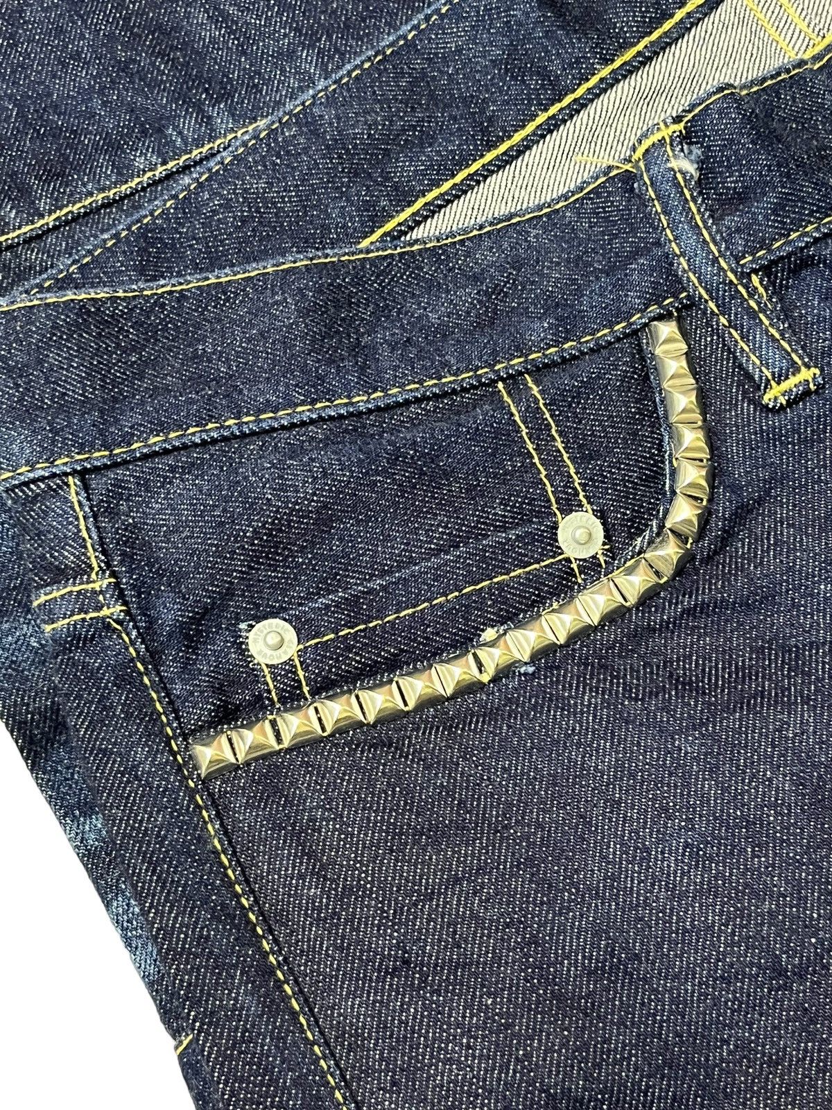 Hysteric Glamour HYSTERIC GLAMOUR (SAMPLE)STUDDED POCKET SELVEDGE DENIM JEAN Size US 32 / EU 48 - 11 Thumbnail