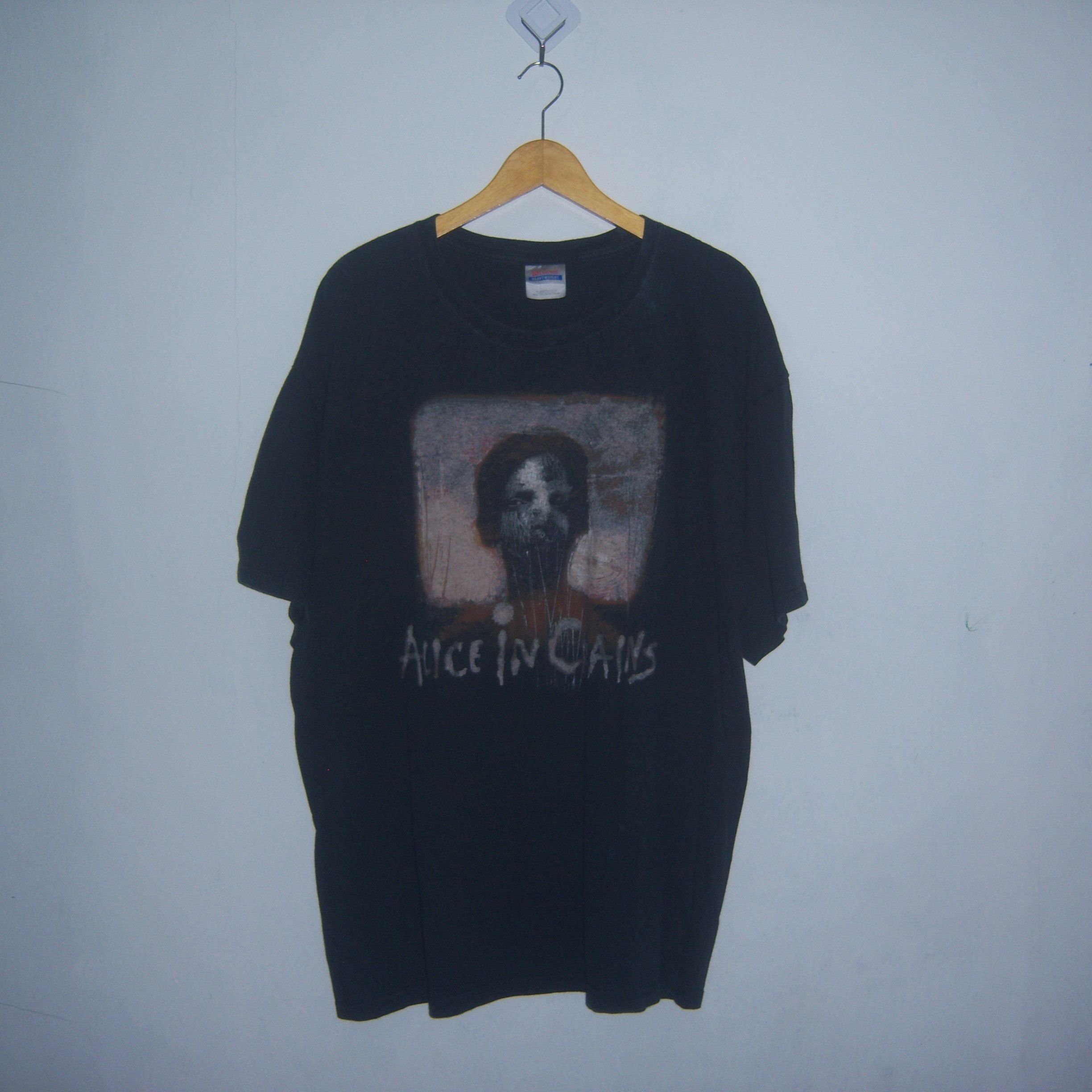 image of Band Tees x Good Music Merchandise 2000S Alice In Chains Stitch Boy Vintage in Black (Size XL)