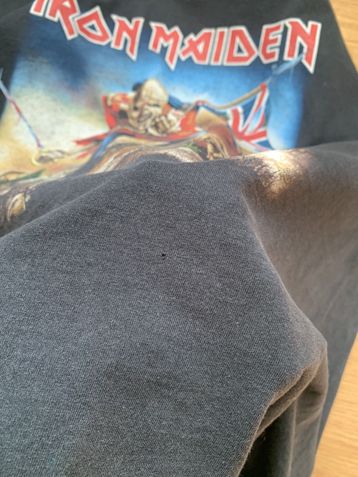 Fruit Of The Loom Iron Maiden The Trooper 2010 T Shirt Tee Size US L / EU 52-54 / 3 - 9 Thumbnail