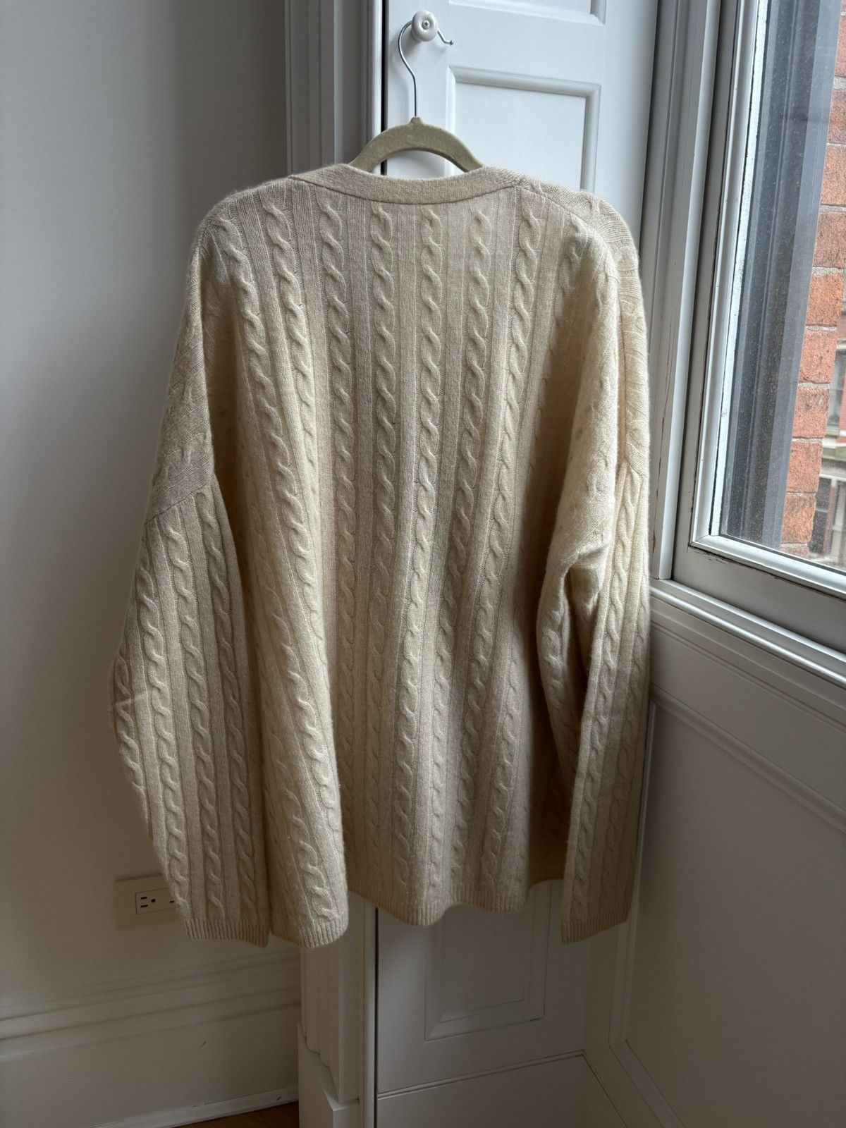 Reformation Reformation Beige Cable-Knit Button Front Cardigan S Size S / US 4 / IT 40 - 8 Thumbnail