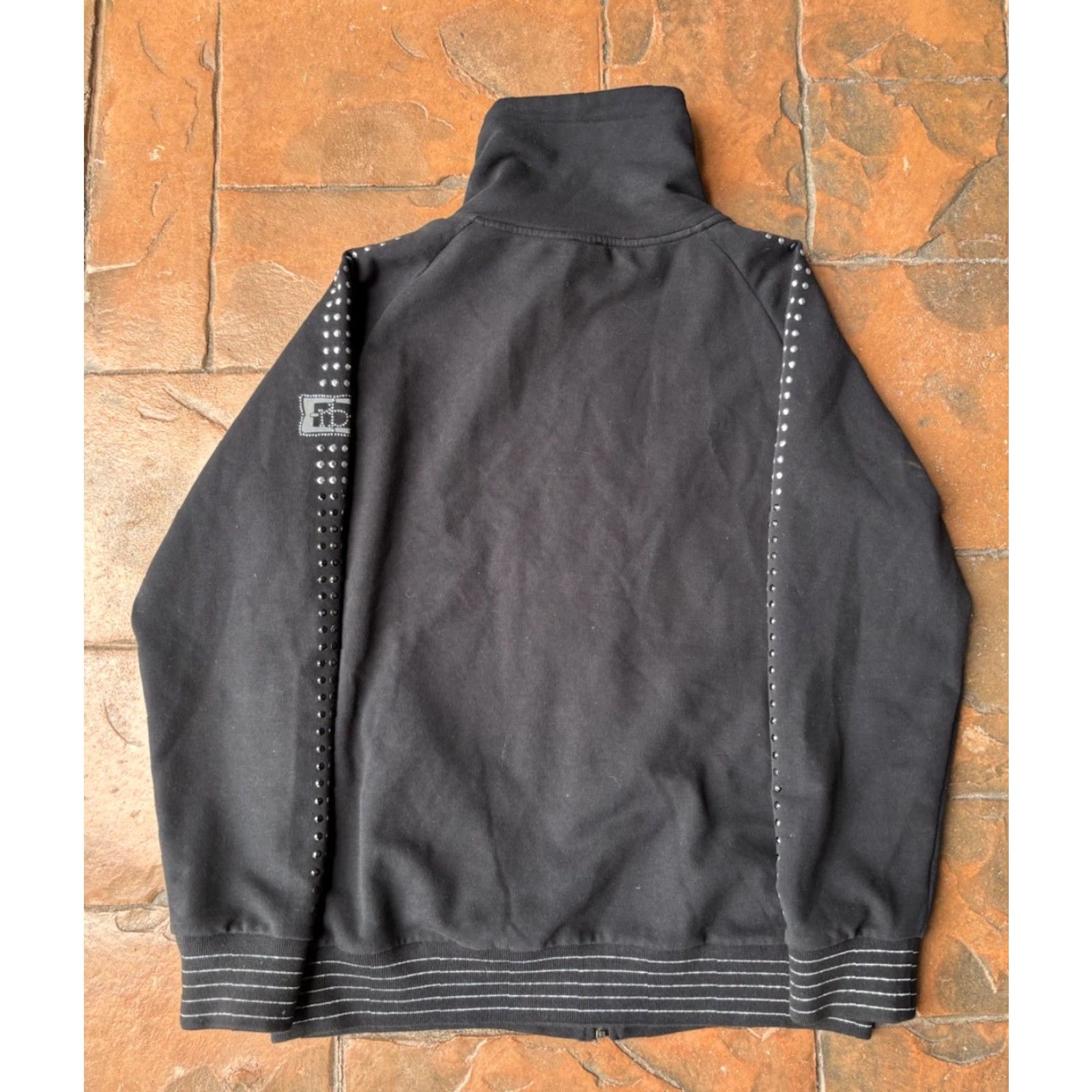 Vintage **Roccobarocco Women's Black Windbreaker Size 16** User: Roccobarocco Women's Black Windbreaker Size 16 Zip Up Sweatshirt Size XXL / US 16-18 / IT 52-54 - 4 Thumbnail