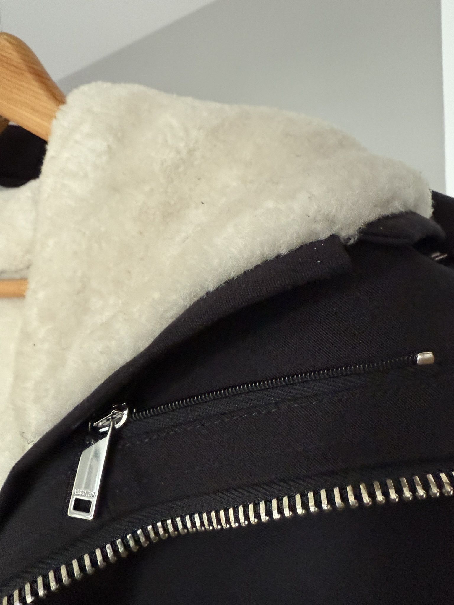 Valentino Valentino Garavani Shearling detailed parka Size US M / EU 48-50 / 2 - 7 Thumbnail