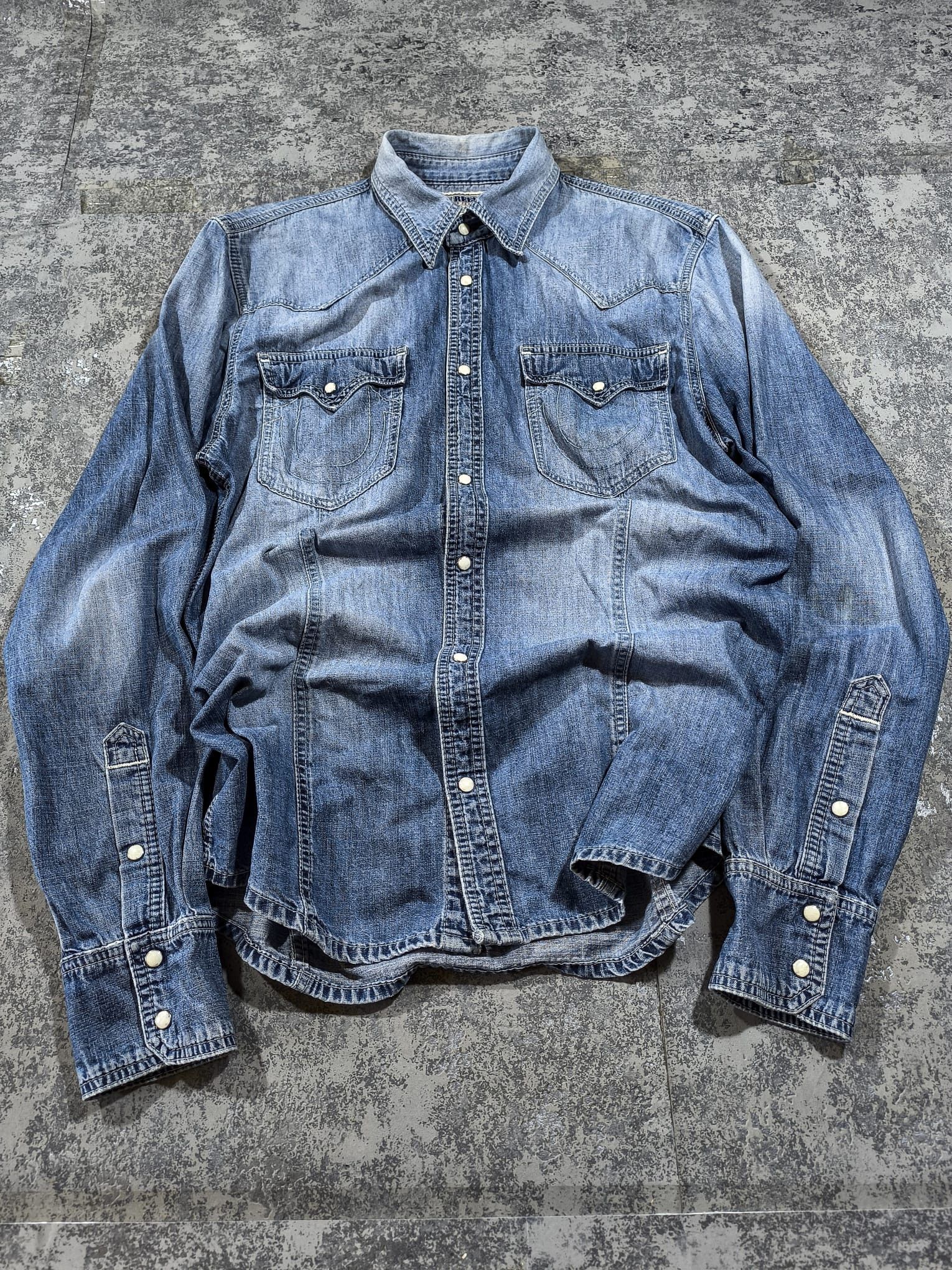 True Religion True Religion Denim Shirt Western Pearl Snap Button Size US XL / EU 56 / 4 - 2 Thumbnail