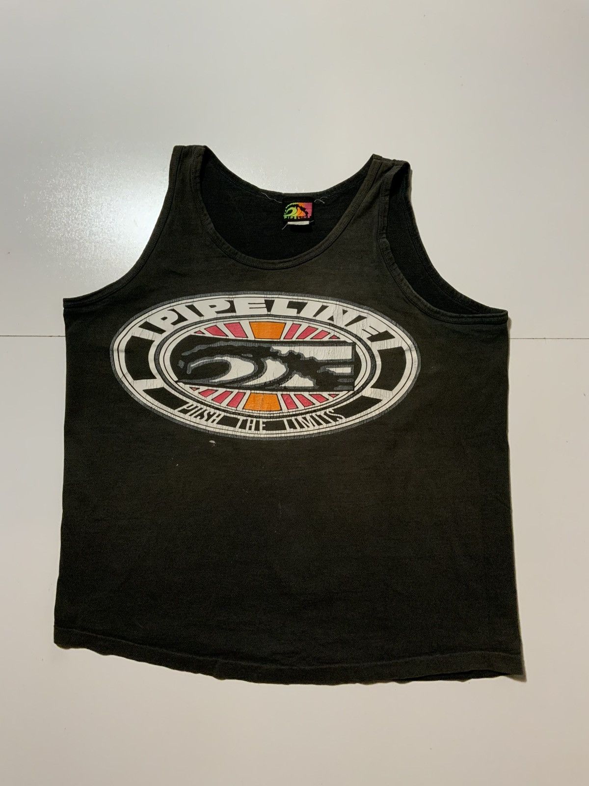 Vintage Vintage 90s Pipeline Push The Limits Surf Tank Top Shirt Size US L / EU 52-54 / 3 - 1 Thumbnail